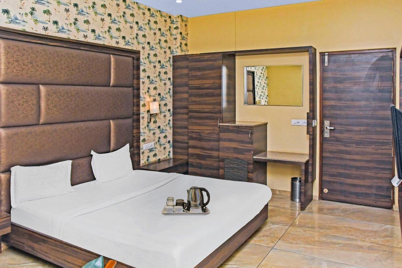 Townhouse 900 Hotel Surya Palace Bhilai Exterior foto