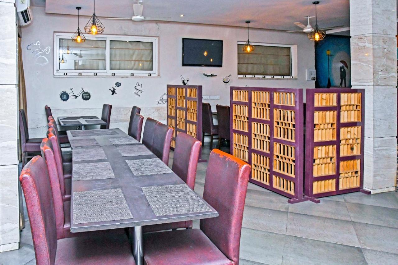 Townhouse 900 Hotel Surya Palace Bhilai Exterior foto