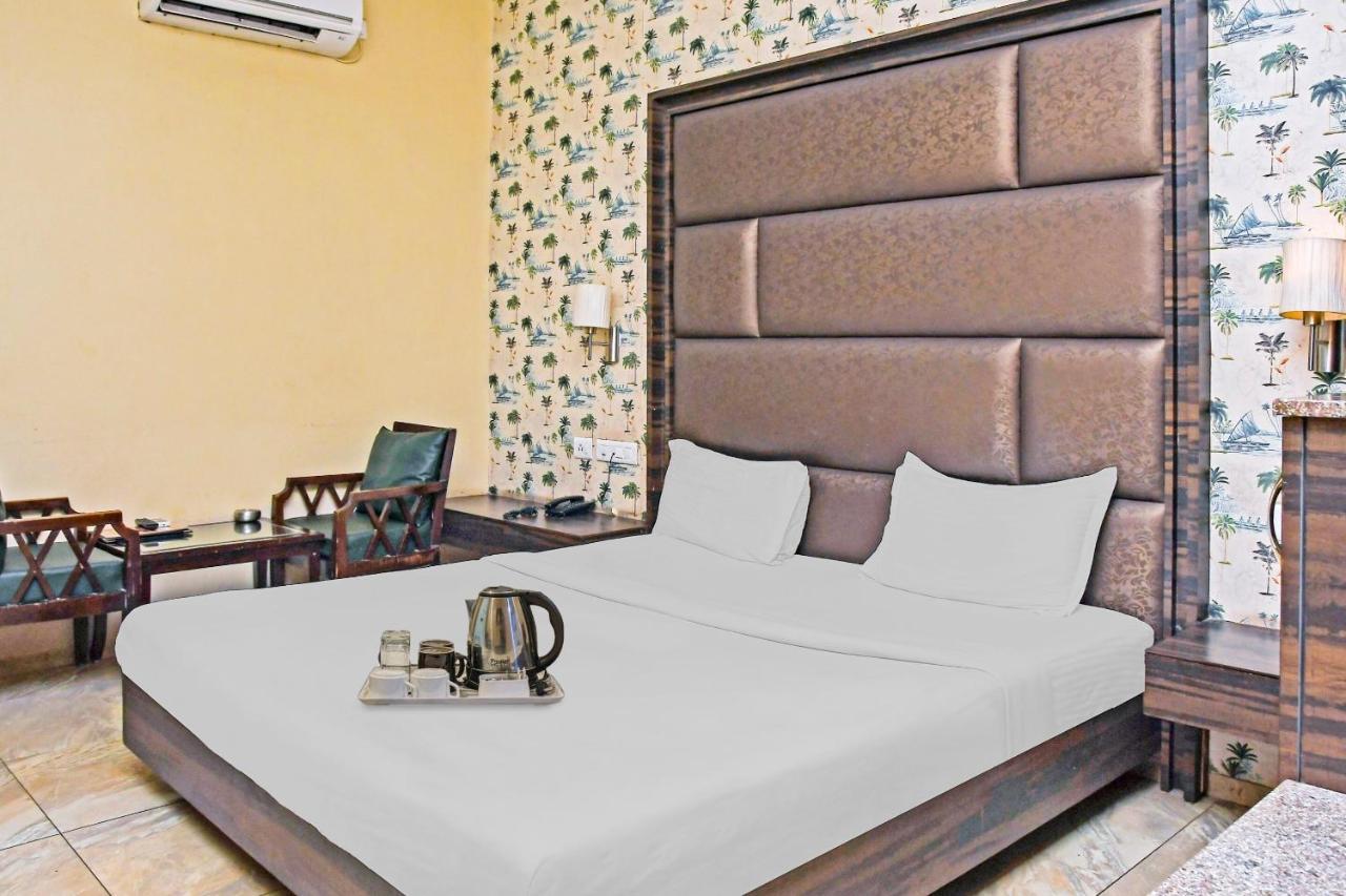 Townhouse 900 Hotel Surya Palace Bhilai Exterior foto